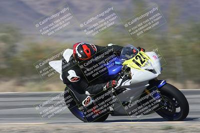 media/Oct-05-2025-CVMA (Sun) [[beeef4f201]]/Race 15-Amateur Formula Middleweight/